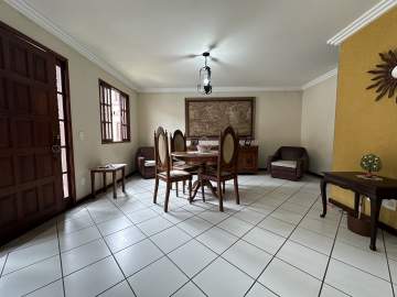 Imperdível - Casa em Condomínio à venda Rua Yeda, Tijuca, Teresópolis - R$ 890.000 - MBCN40048