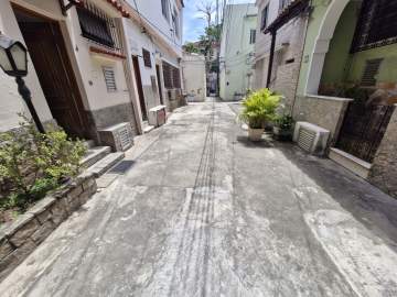 Casa de Vila à venda Rua Campinas, Grajaú, Rio de Janeiro - R$ 700.000 - MBCV40122