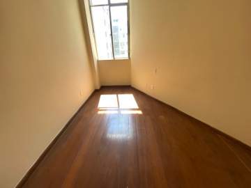Ótima localização - Apartamento à venda Avenida Oswaldo Cruz, Flamengo, Rio de Janeiro - R$ 640.000 - MBAP11608