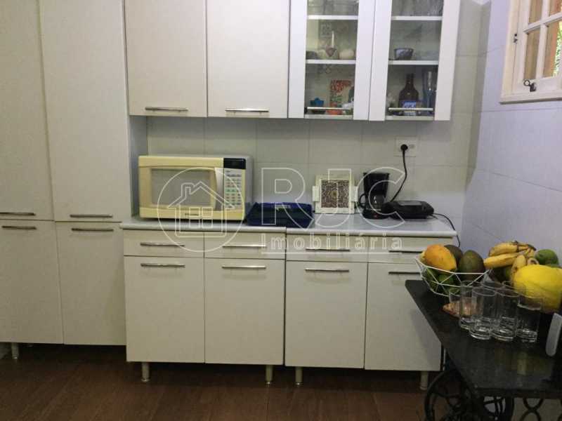 da1e4a5f-f808-43bd-8057-9dd786 - 17