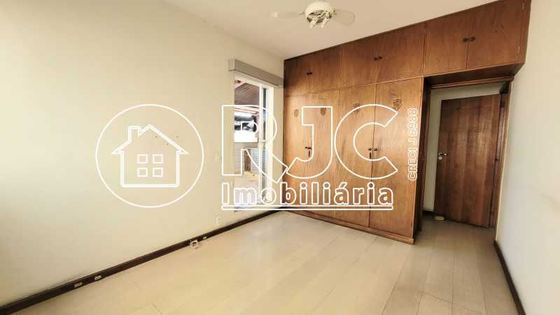 Conheça 12 do imóvel - Cobertura à venda Rua Haddock Lobo, Tijuca, Rio de Janeiro - R$ 890.000 - MBCO30688 - 13 12 - 13