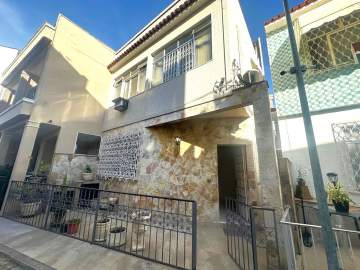 Ótima localização - Casa em Condomínio à venda Rua José Higino, Tijuca, Rio de Janeiro - R$ 900.000 - MBCN30087