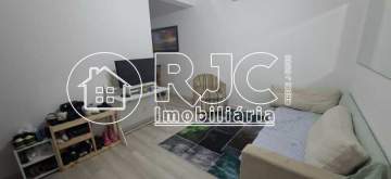 Ótima localização - Apartamento à venda Rua Benevenuto Berna, Tijuca, Rio de Janeiro - R$ 360.000 - MBAP28544