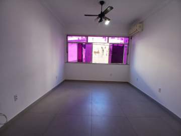 Apartamento à venda Rua Vinte e Quatro de Maio, Rocha, Rio de Janeiro - R$ 319.000 - TIAP30397