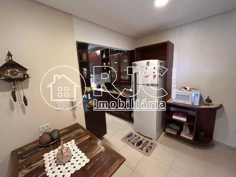 690da310-c7c8-4768-9070-cf4771 - 13