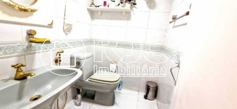 48942f6c-1df0-4064-957b-ead836 - 10