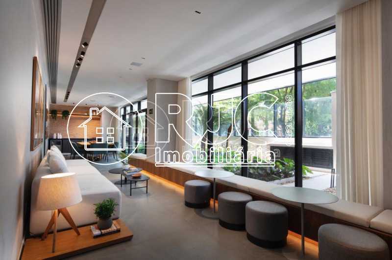 16585_G1692721026 - 26