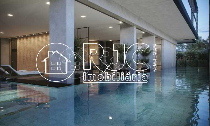 16585_G1692716043 - 2