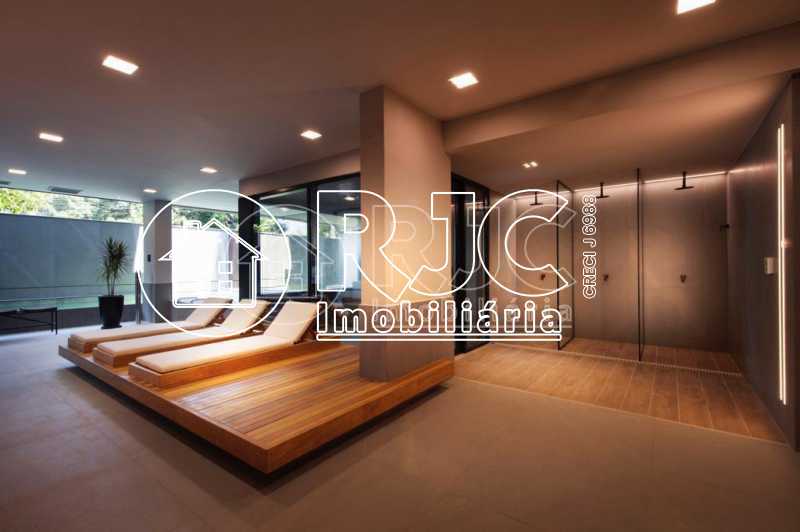 16585_G1692721019 - 23