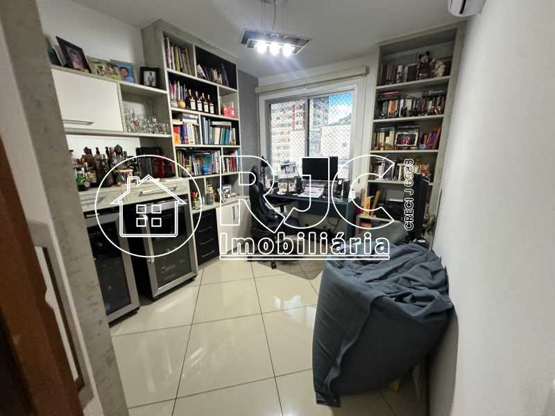 Conheça 7. do imóvel - Apartamento à venda Rua Alexandre de Gusmão, Tijuca, Rio de Janeiro - R$ 990.000 - MBAP35881 - 8 7. - 8