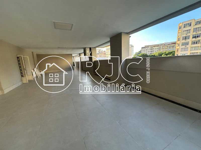 Conheça 24. do imóvel - Apartamento à venda Rua Alexandre de Gusmão, Tijuca, Rio de Janeiro - R$ 990.000 - MBAP35881 - 24 24. - 24