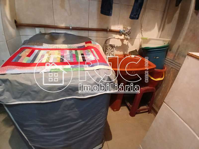 4045d843-b78d-4e75-8430-759639 - 16