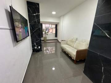 Ótima localização - Apartamento à venda Rua Mariz e Barros, Tijuca, Rio de Janeiro - R$ 350.000 - MBAP11677