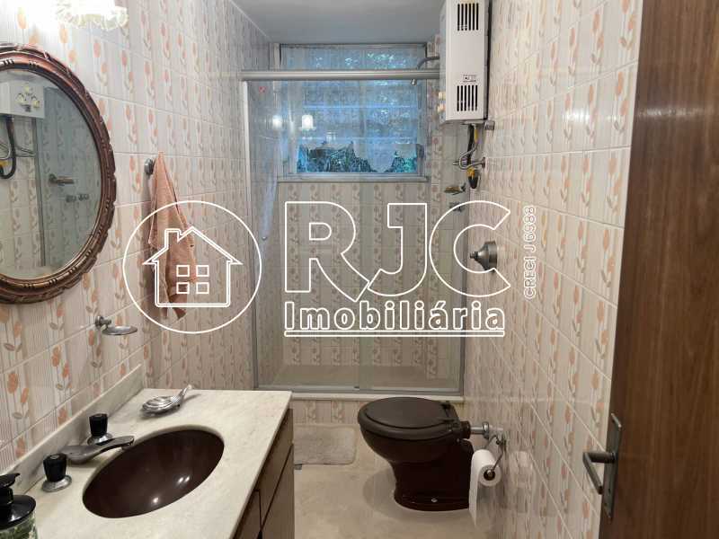 20221109T1844120300-366628430 - 14