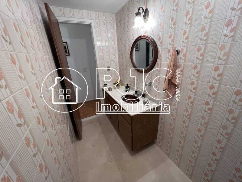 20221109T1844170300-67128629 - 15