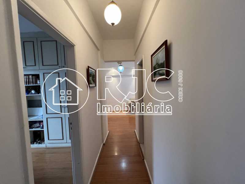 20221109T1844590300-907699113 - 7