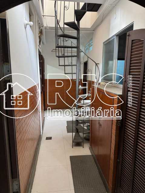 Conheça 12. do imóvel - Casa de Vila à venda Rua São Francisco Xavier, Tijuca, Rio de Janeiro - R$ 550.000 - MBCV30266 - 16 12. - 16
