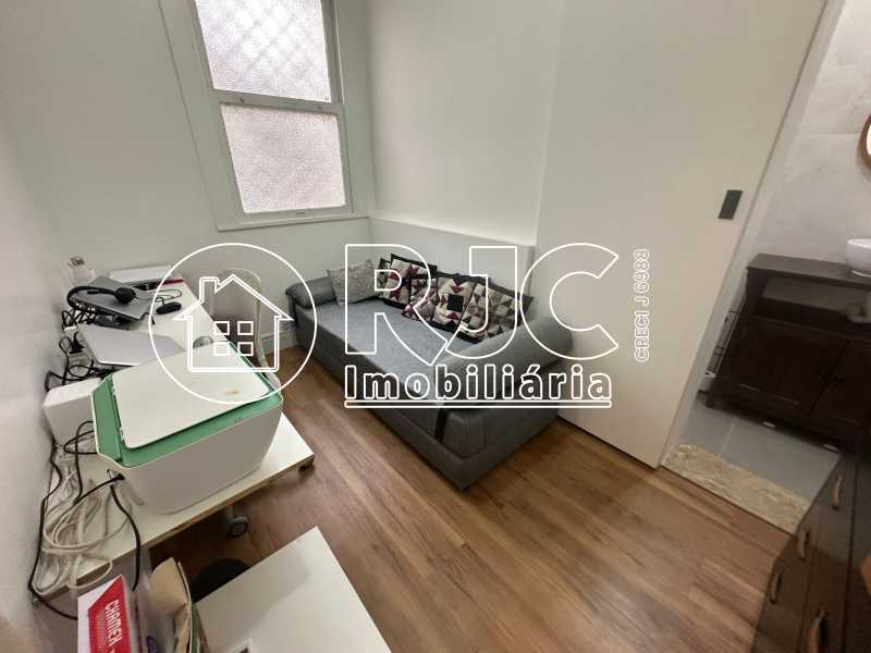 Conheça 5. do imóvel - Apartamento à venda Rua Dona Delfina, Tijuca, Rio de Janeiro - R$ 990.000 - MBAP40909 - 5 5. - 5