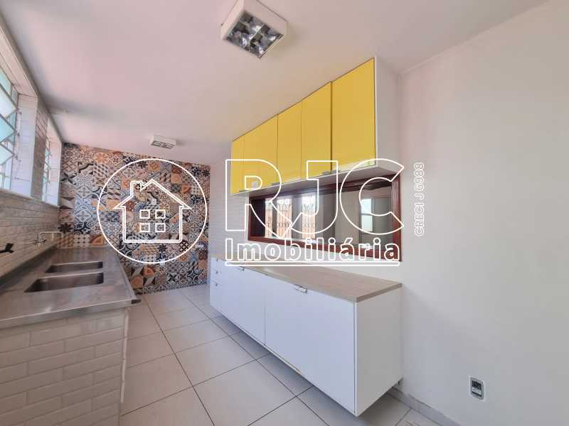Conheça 5 do imóvel - Casa à venda Rua Grajaú, Grajaú, Rio de Janeiro - R$ 1.990.000 - MBCA110001 - 10 5 - 10