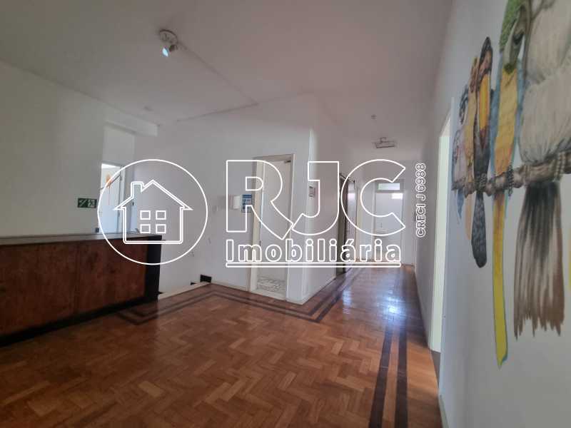 Conheça 16 do imóvel - Casa à venda Rua Grajaú, Grajaú, Rio de Janeiro - R$ 1.990.000 - MBCA110001 - 20 16 - 20