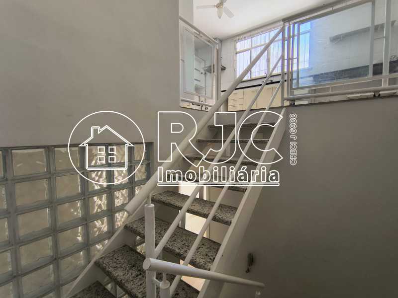 7 escada 2ª piso. - 6