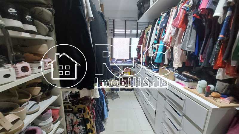 20251002_160503 - 12