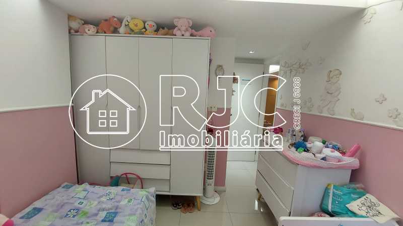 20251002_160536 - 11