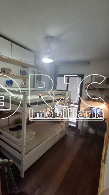 70a6ca48-81d4-4f50-acaa-f37bec - 13