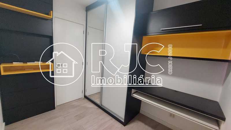 20251021_095338 - 13