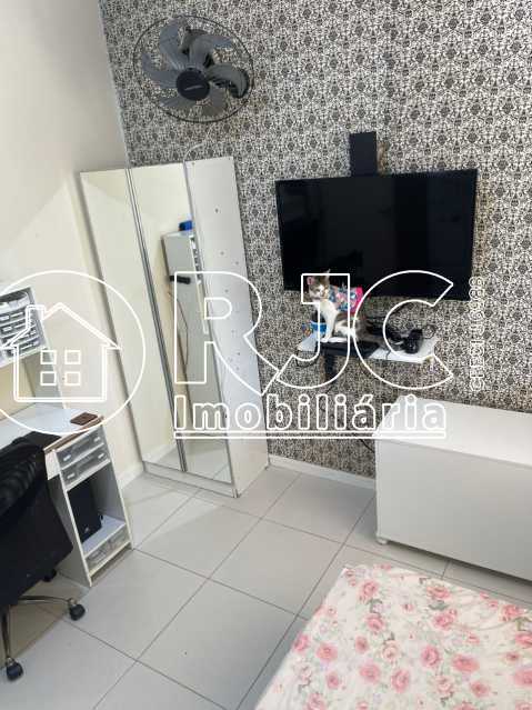 6d540929-4eae-40a9-9b75-96294d - 12