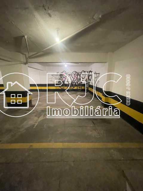 55af039f-adbb-41bb-8e04-7faa1f - 20