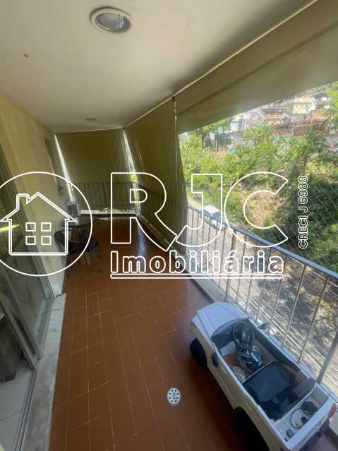 65afd0a9-825e-40f8-84fa-7788a2 - 7