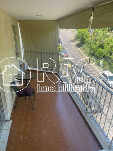 a407b394-f3b7-411b-a6fc-6875f6 - 9