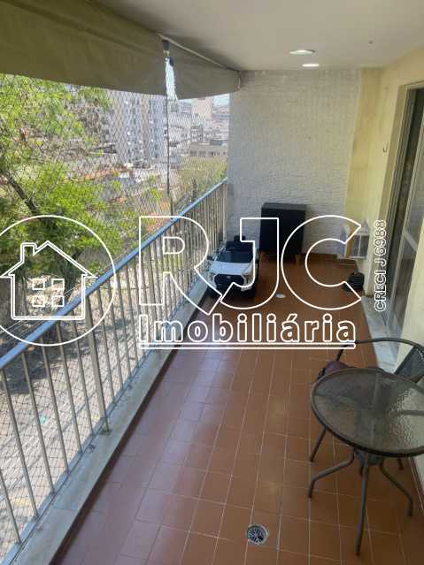 d3d0e61b-0975-49be-8d57-8b2805 - 8