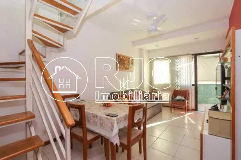 imgi_3_original894977744-208.7 - 2