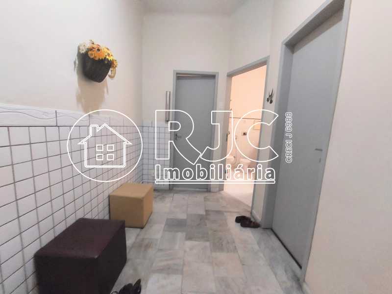 original_6236c29b-9fa6-41d4-a8 - 18