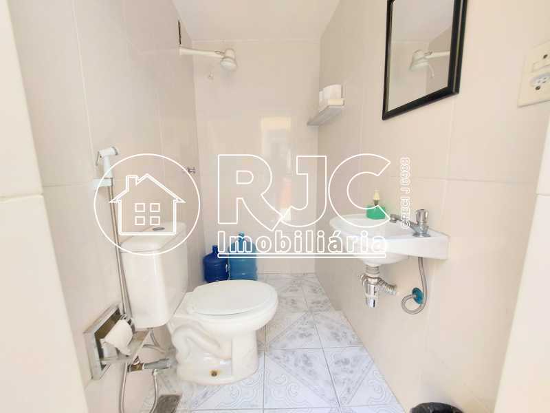 original_924445a4-7d16-4661-8e - 15