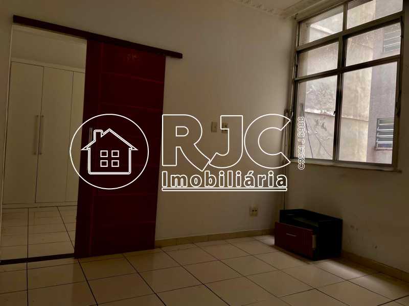 WhatsApp Image 2025-11-19 at 1 - 3