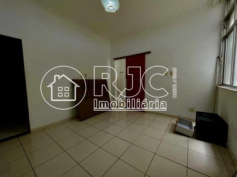 WhatsApp Image 2025-11-19 at 1 - 6