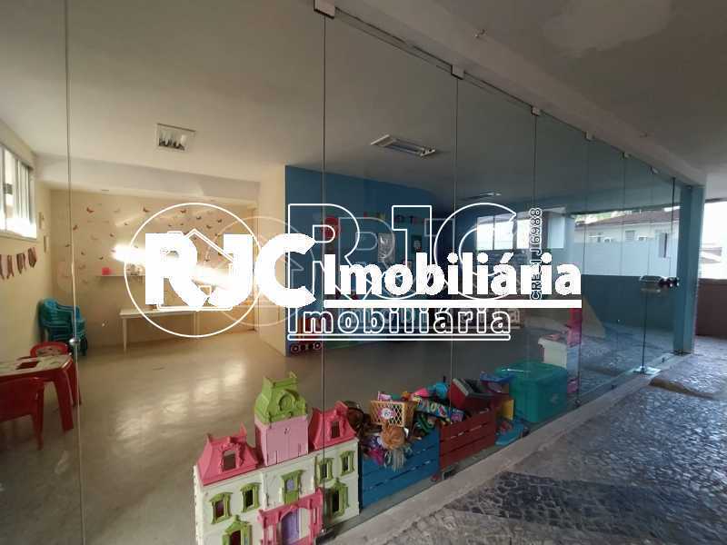 Conheça 8 do imóvel - Apartamento à venda Rua do Bispo, Rio Comprido, Rio de Janeiro - R$ 260.000 - MBAP11703 - 9 8 - 9