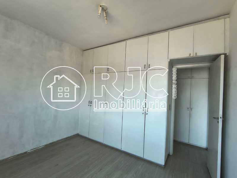 Conheça 11 do imóvel - Apartamento à venda Rua do Bispo, Rio Comprido, Rio de Janeiro - R$ 260.000 - MBAP11703 - 13 11 - 13