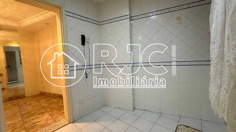 WhatsApp Image 2025-12-16 at 1 - 21