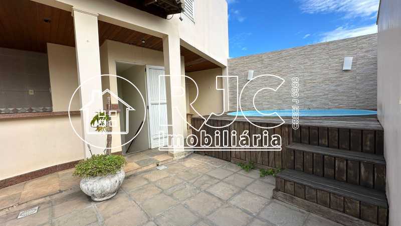 WhatsApp Image 2025-12-16 at 1 - 22