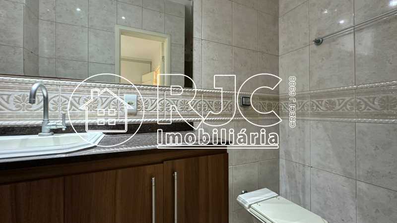 WhatsApp Image 2025-12-16 at 1 - 26