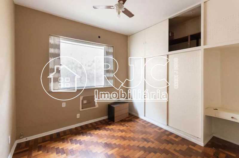 WhatsApp Image 2025-12-04 at 1 - 7