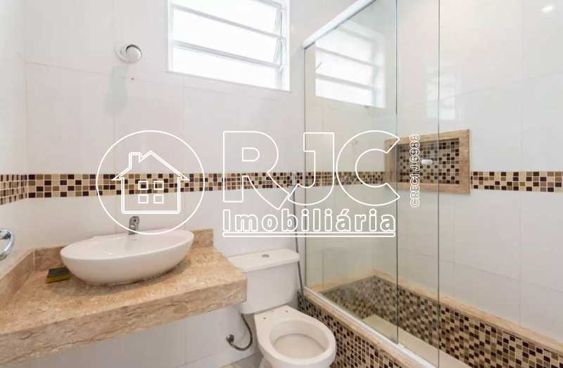 WhatsApp Image 2025-12-04 at 1 - 17