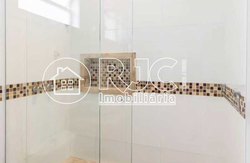 WhatsApp Image 2025-12-04 at 1 - 19