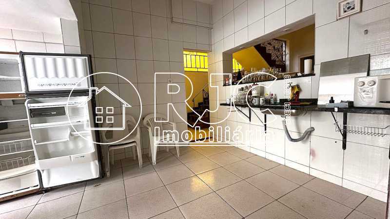 WhatsApp Image 2025-12-04 at 1 - 12