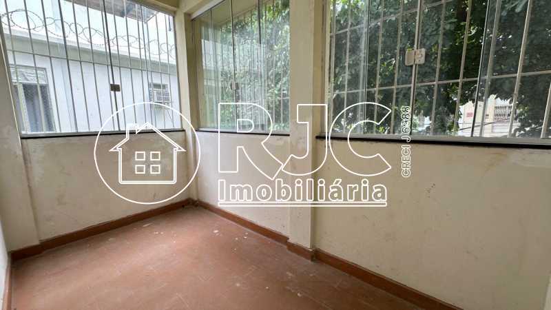 WhatsApp Image 2025-12-04 at 1 - 24