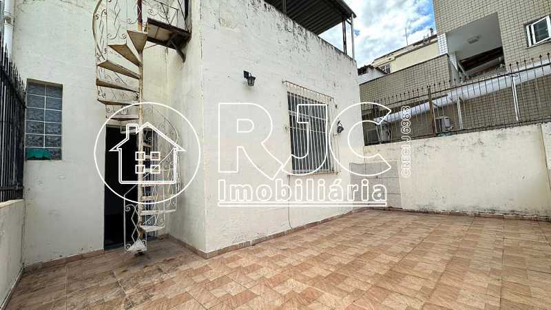 WhatsApp Image 2025-12-04 at 1 - 26